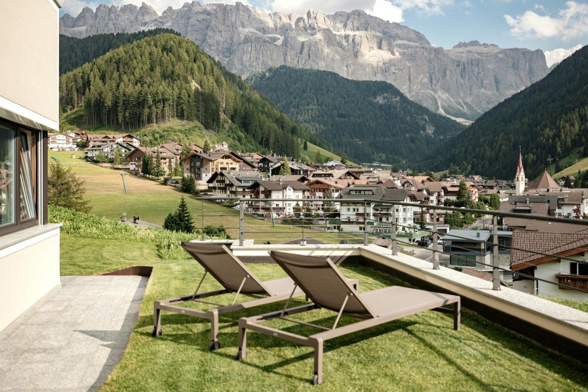 Luxury Chalet Plazola Selva di Val Gardena Luaran gambar
