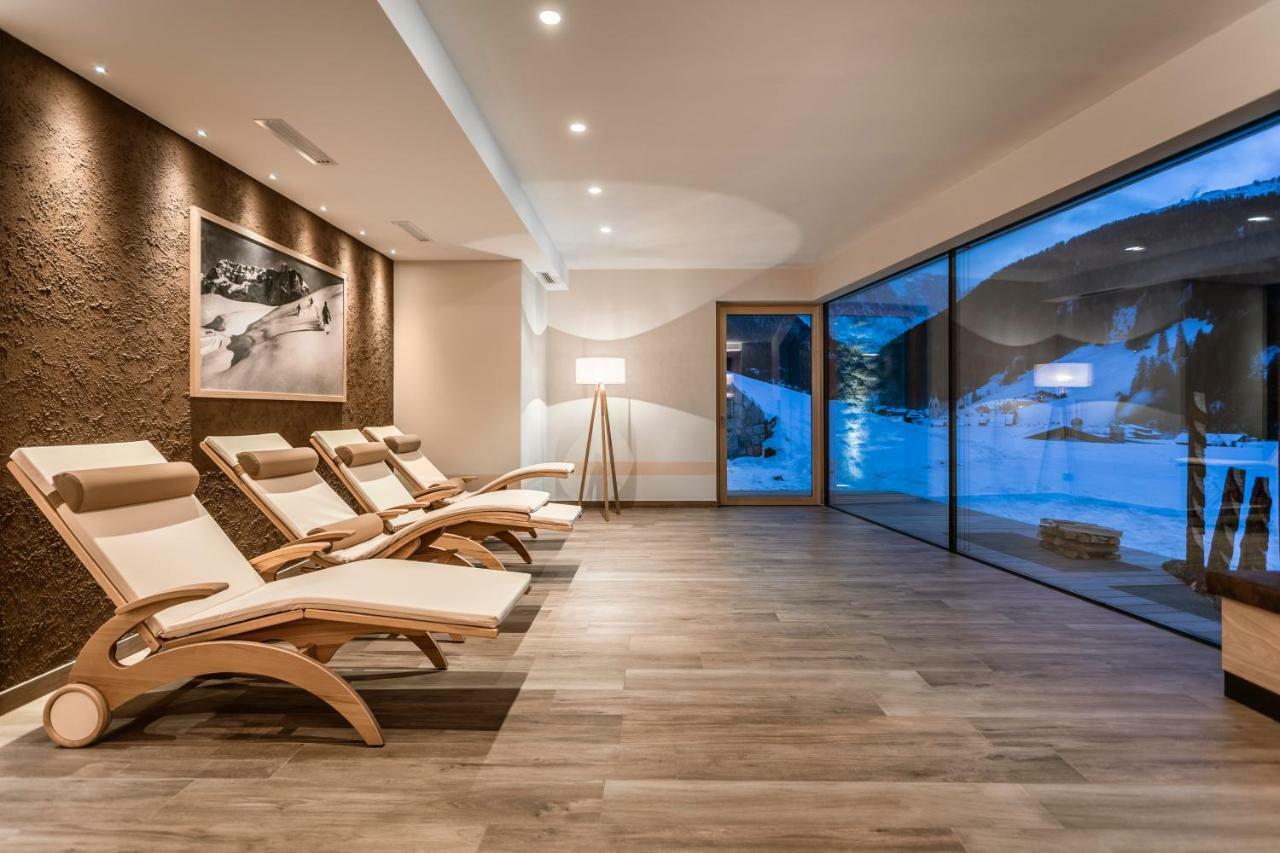 Luxury Chalet Plazola Selva di Val Gardena Luaran gambar
